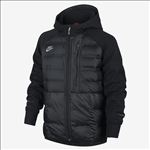NIKE休闲运动服宣传广告