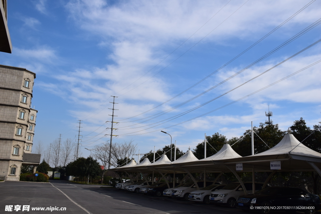 东方日升洛阳厂区风景