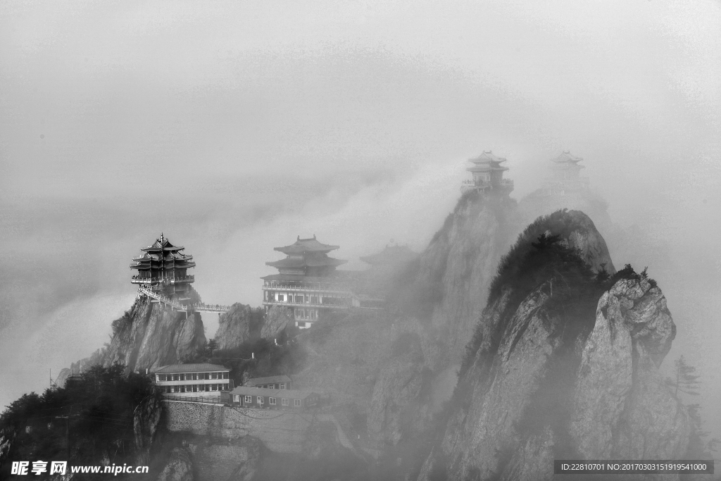 墨山
