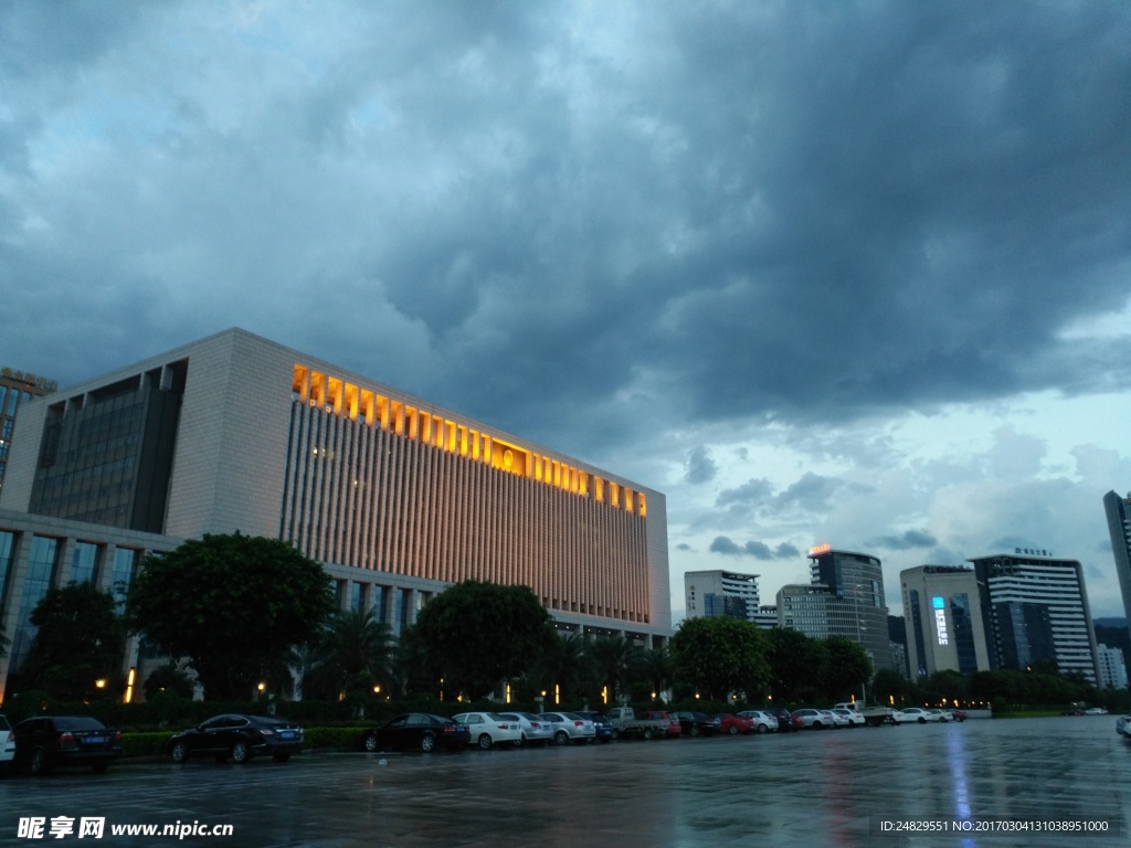 市政府