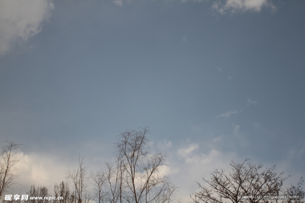 天空