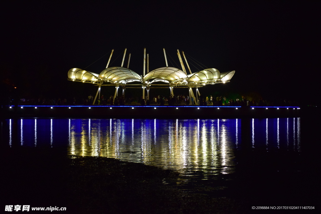 无锡蠡湖夜景