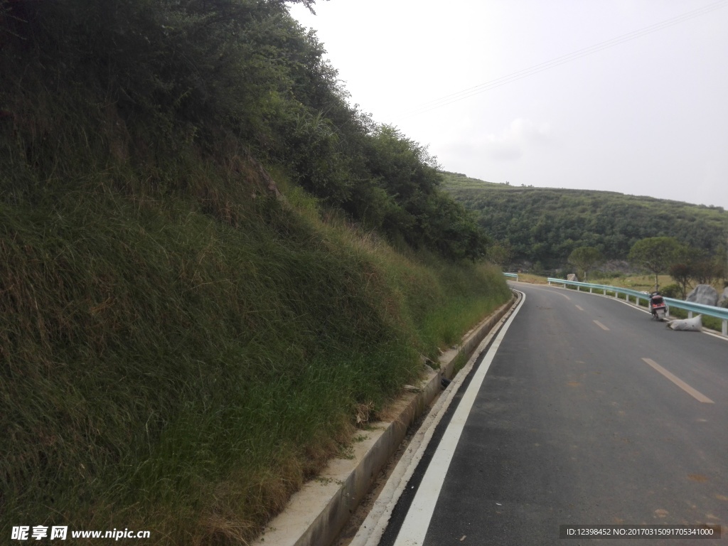 公路边坡绿化