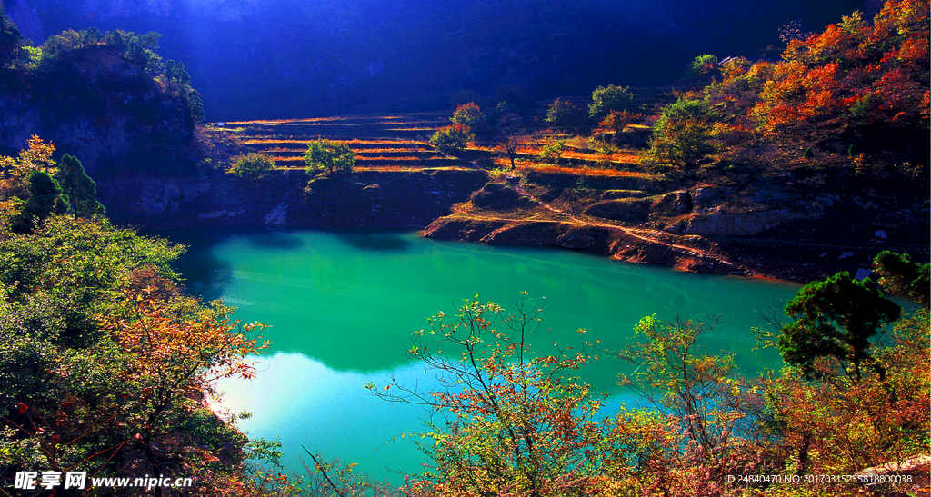蟒湖