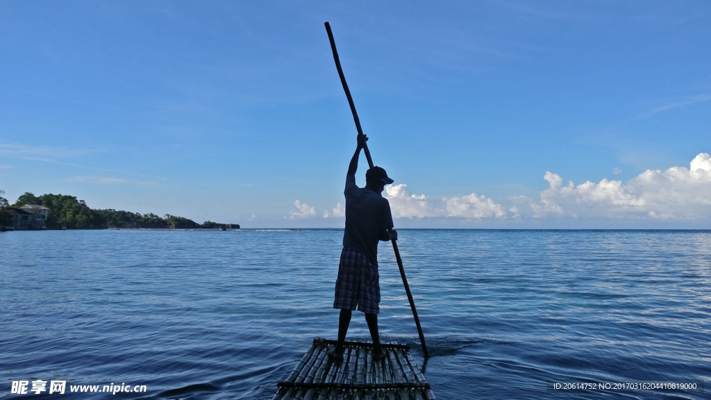 海上漂浮大人