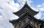 丽江束河古镇角楼