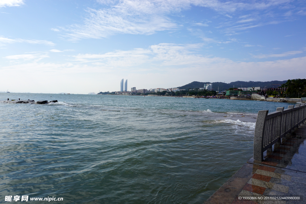 厦门 海 天空