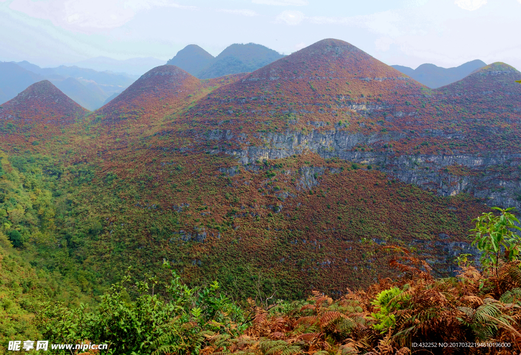 丛山峻岭