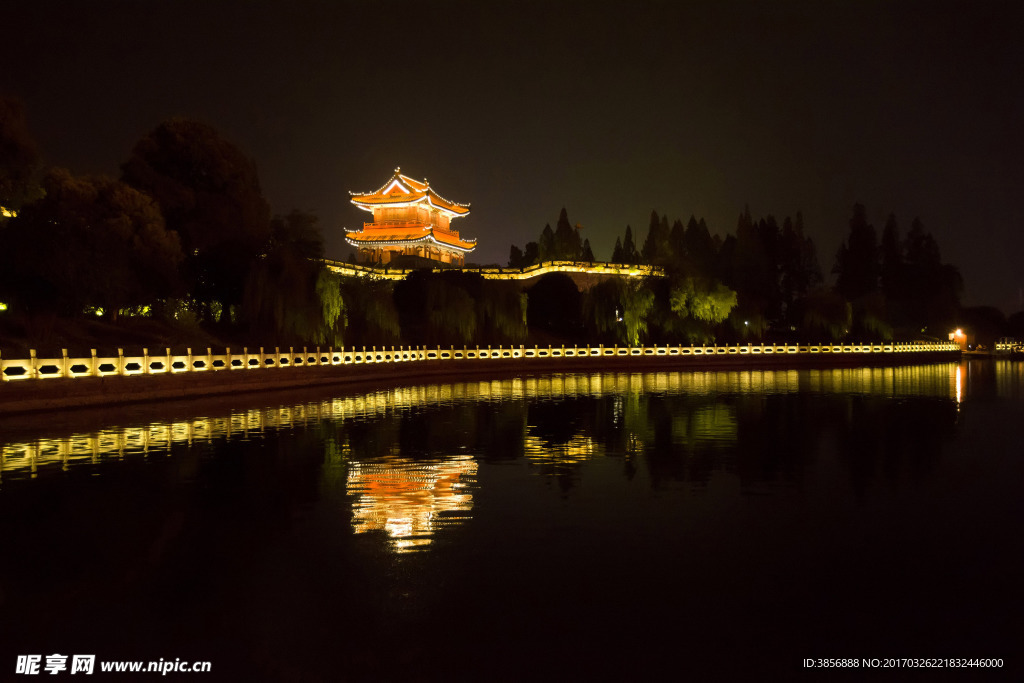 荆州古城夜景