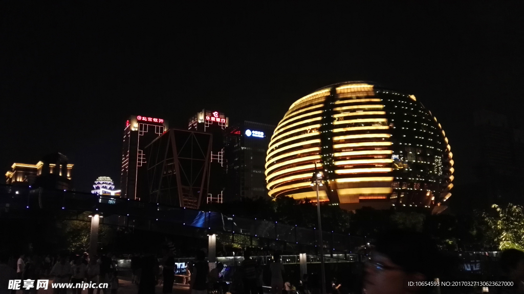 杭州市民中心半球夜晚夜景