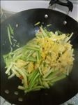 西葫芦炒鸡蛋