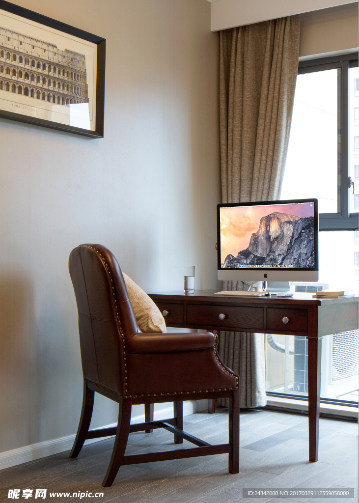 美式风格室内装饰实景图