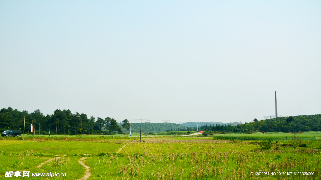 农村田野全景