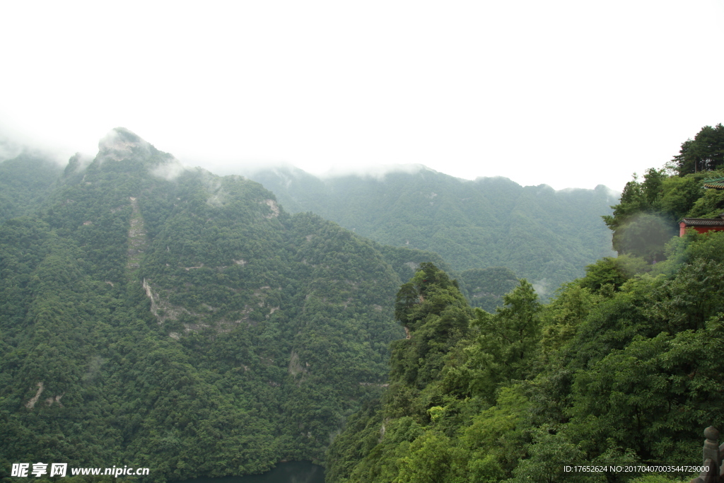 武当山南岩宫飞升岩