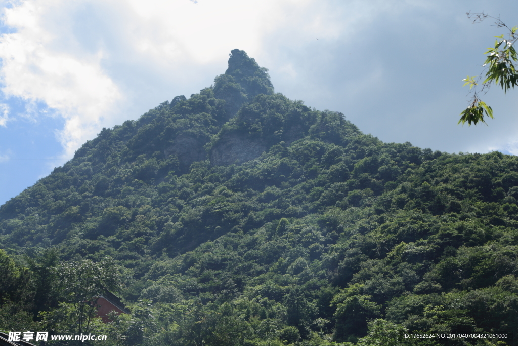 武当山金顶