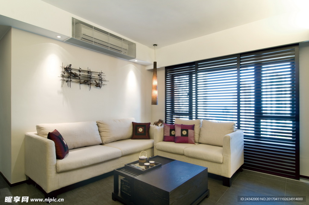 现代简约装饰实景图