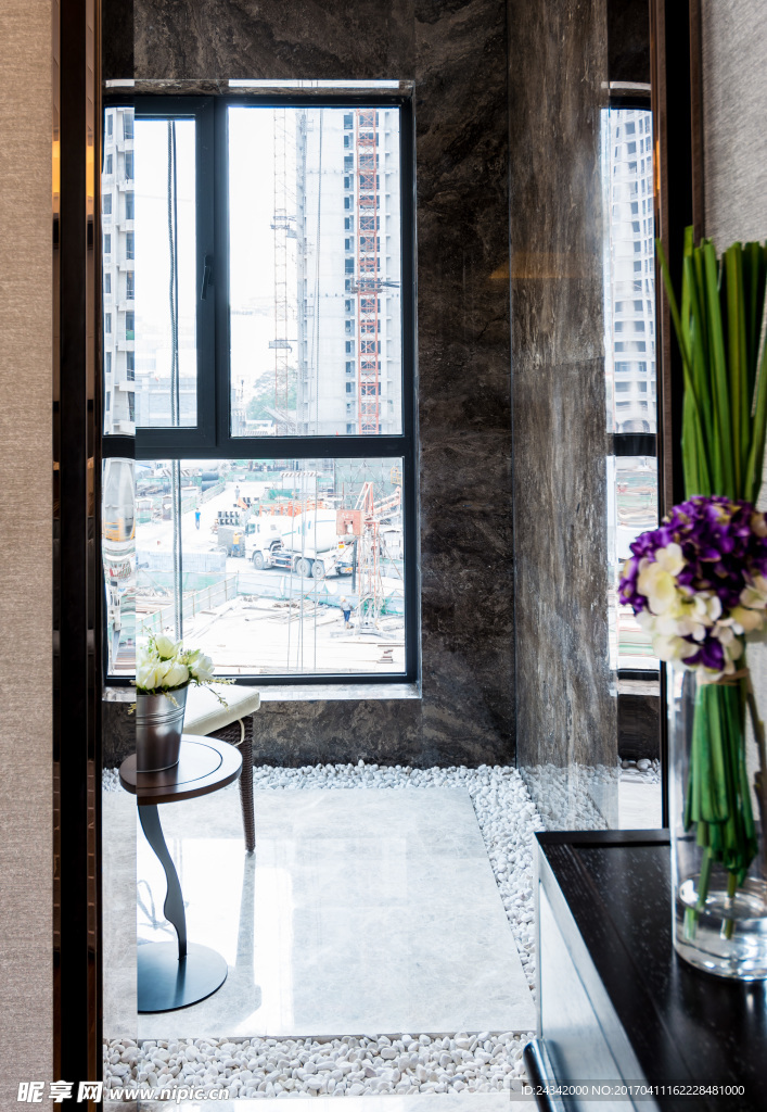 现代简约装饰实景图