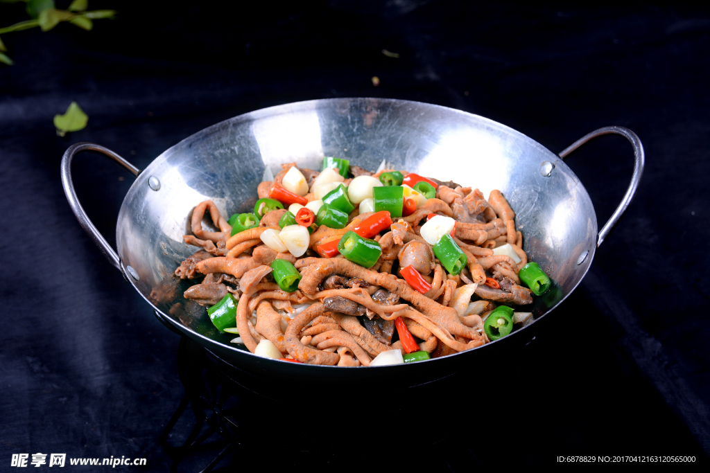 干锅鸡杂