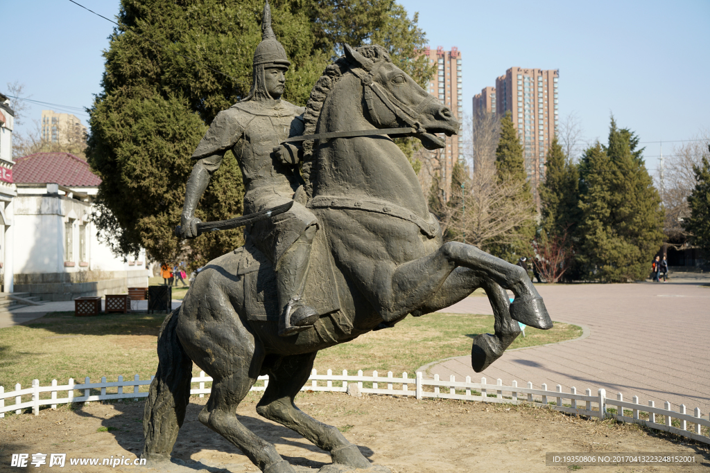 塑像 古代将军