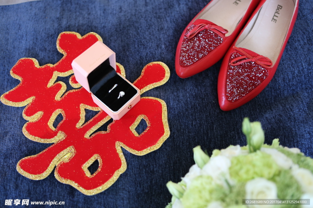 婚礼 婚鞋 摆拍