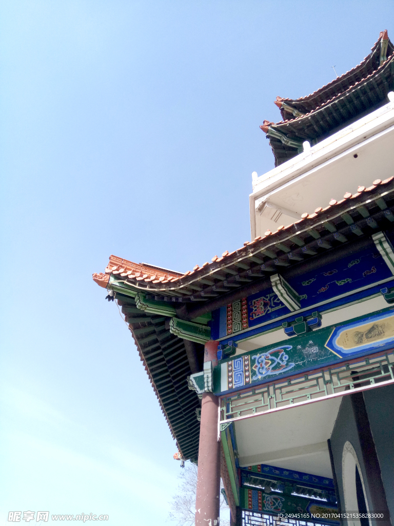 龙沙公园天远阁一角
