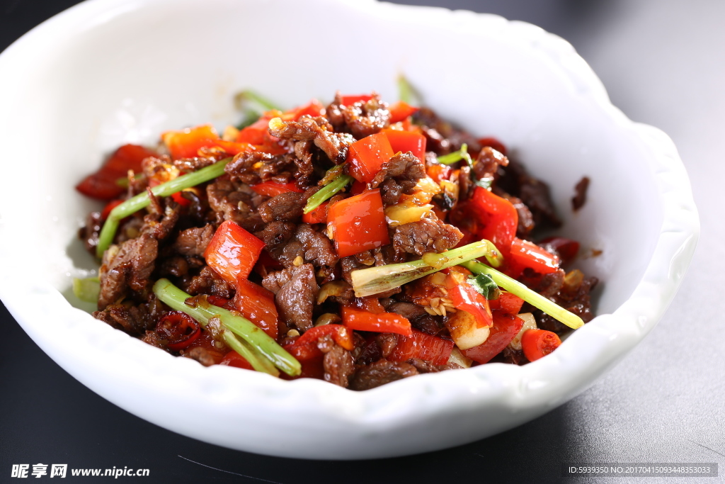 小炒牛肉
