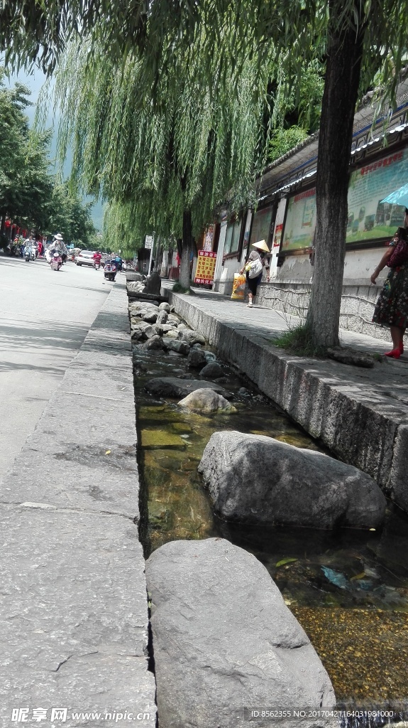 小桥流水