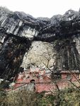 悬崖上的寺庙