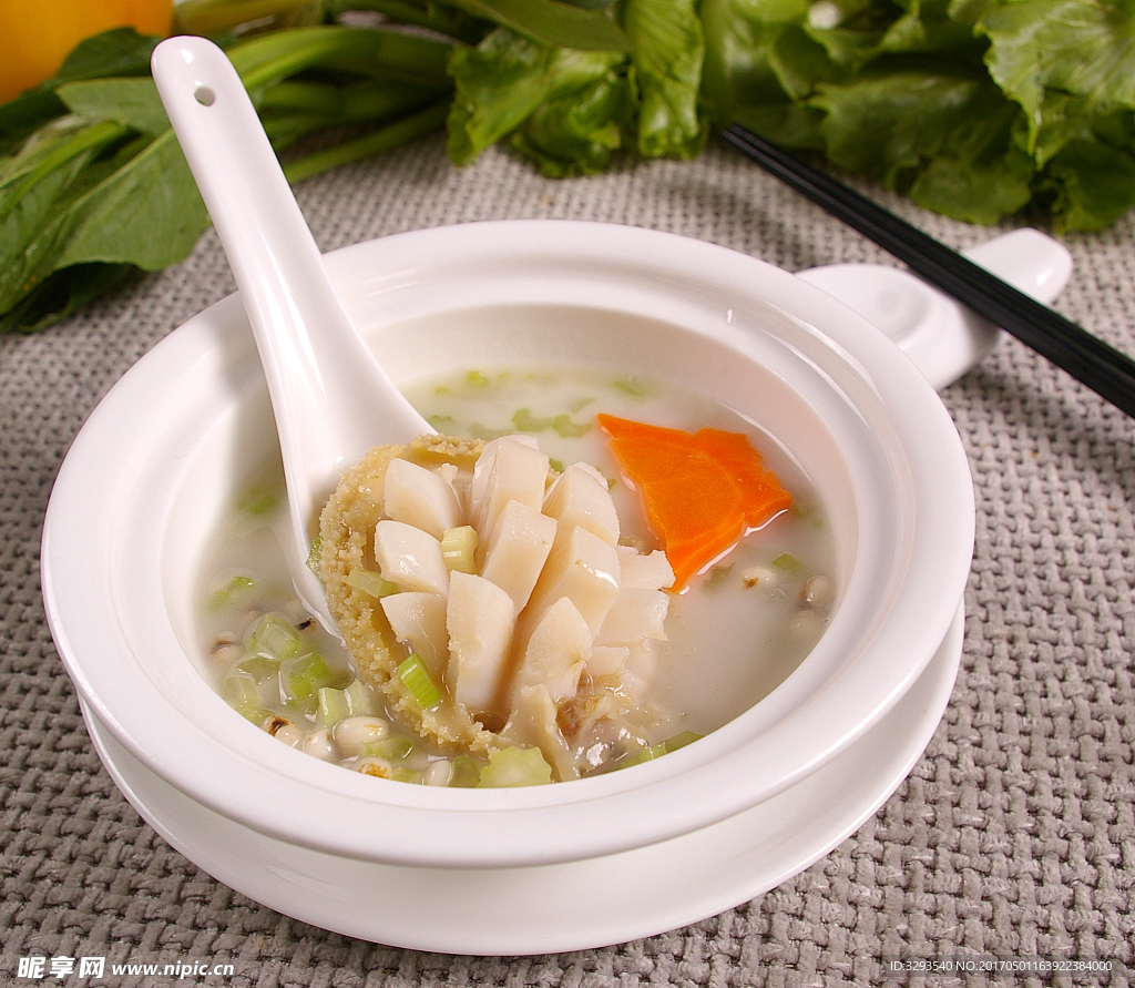 芹香小麦煮大连鲜鲍