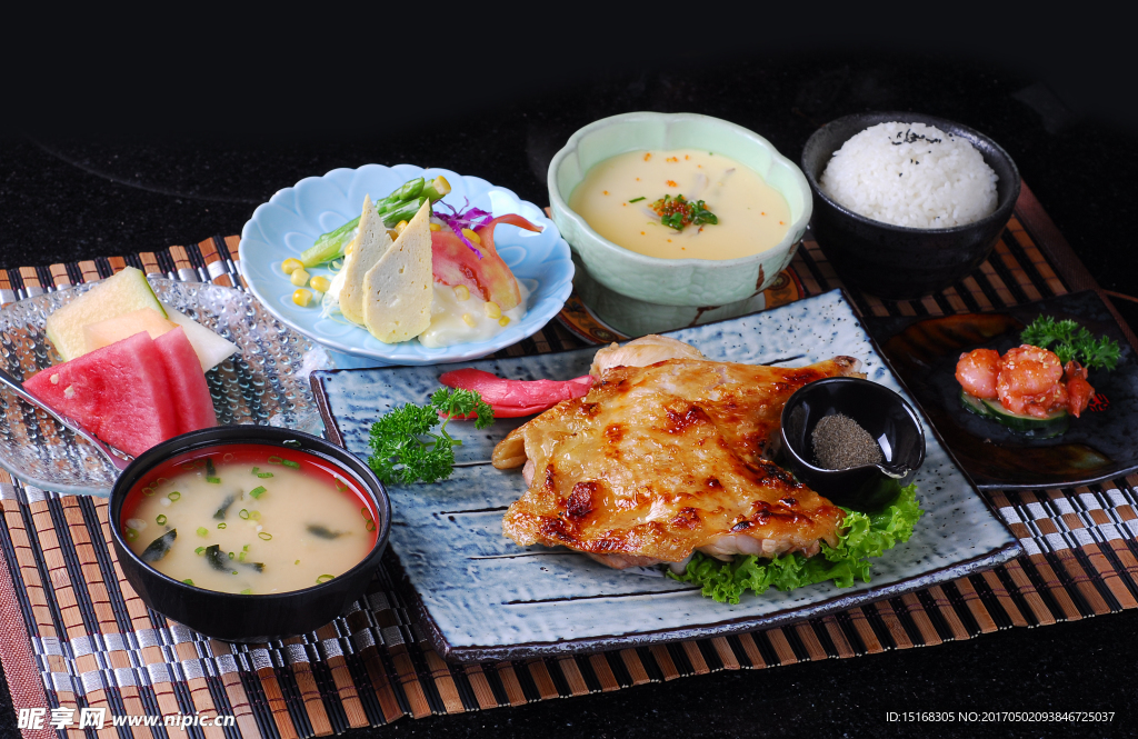 烤鸡腿定食
