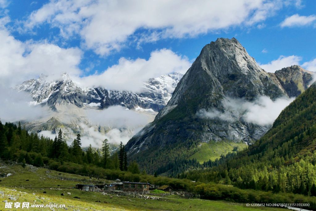 四姑娘山美景