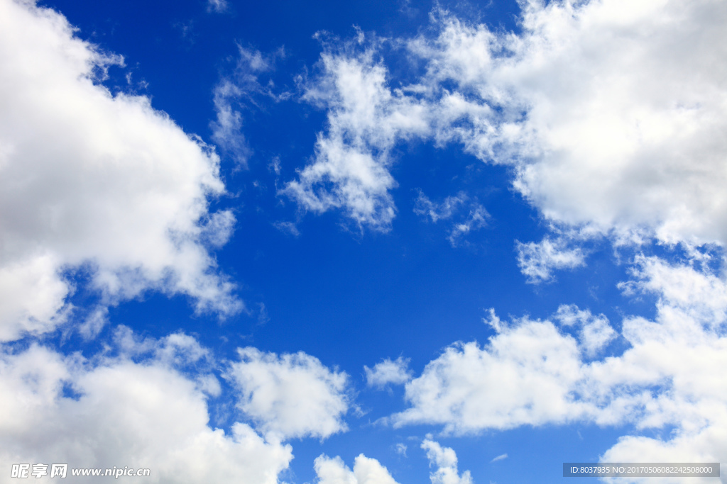 蓝天白云