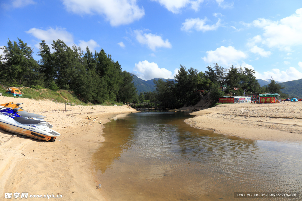 深圳西冲海滩