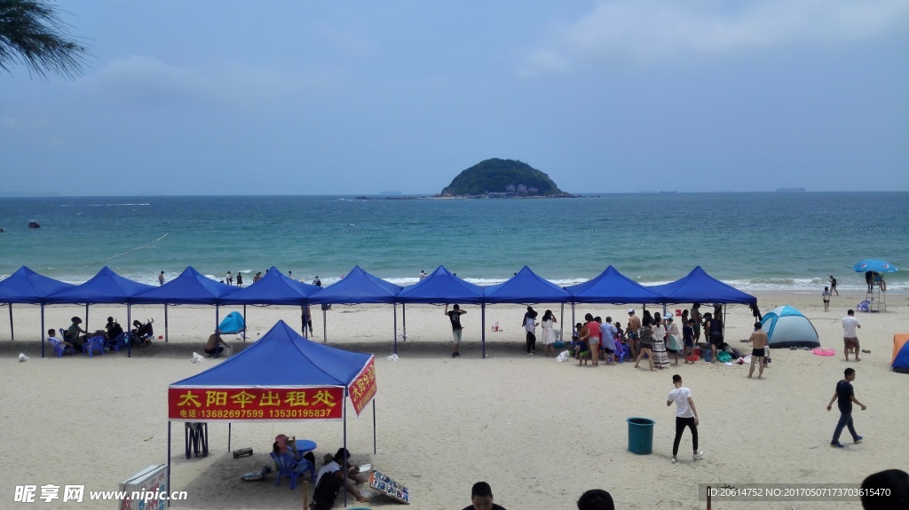 沙滩休闲