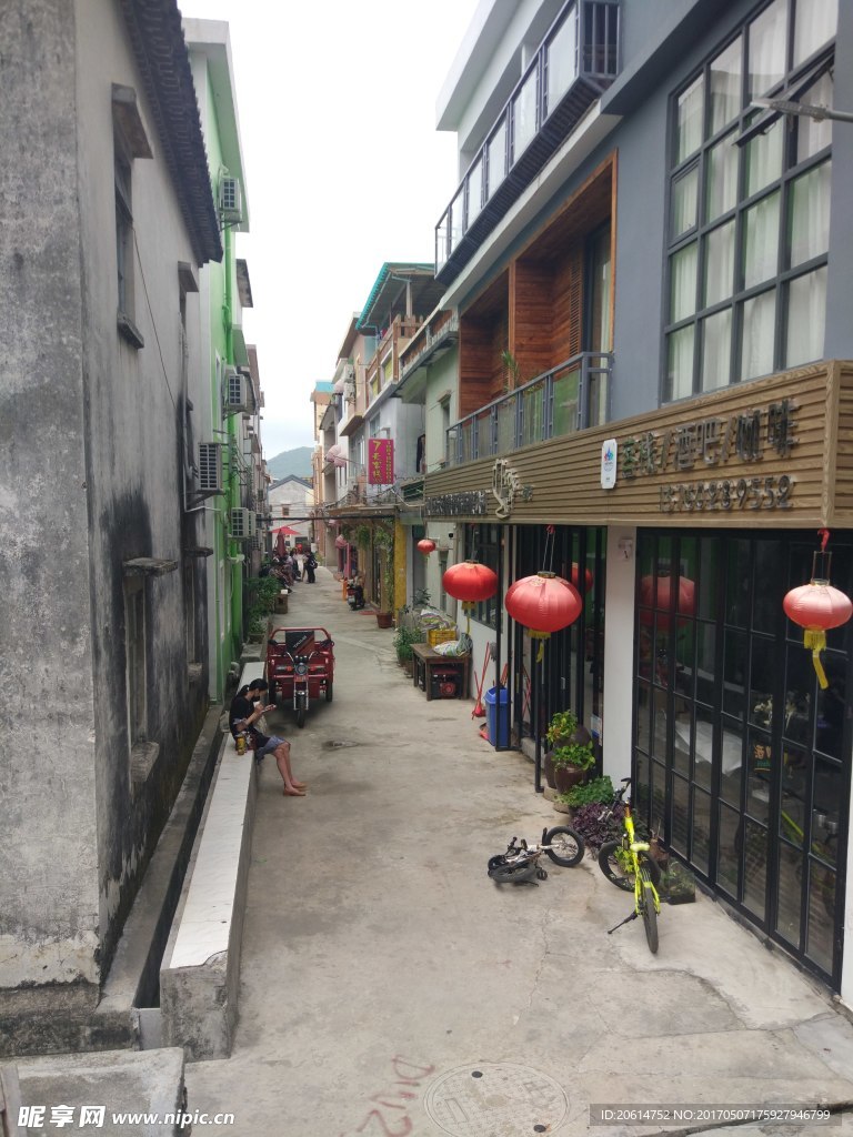 古镇小巷