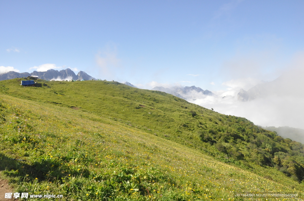 九顶山