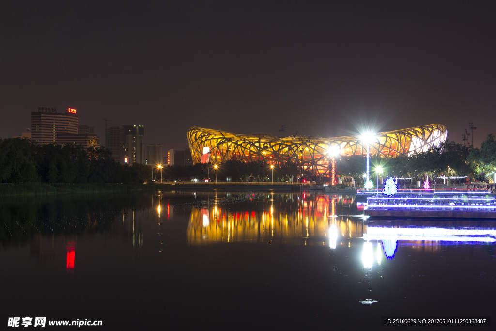 北京鸟巢