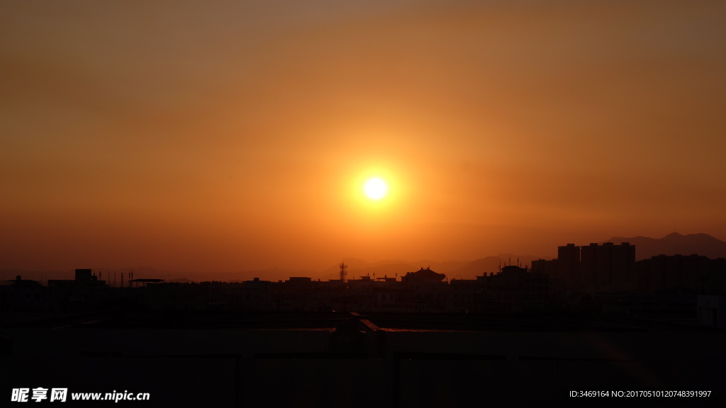 夕阳