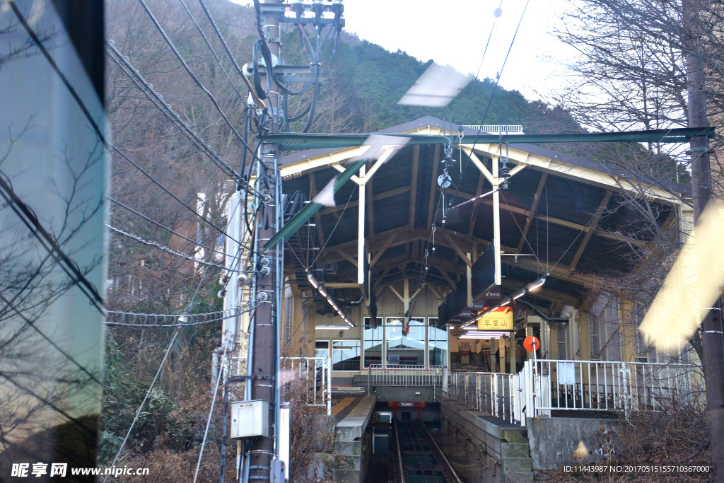 登山缆车