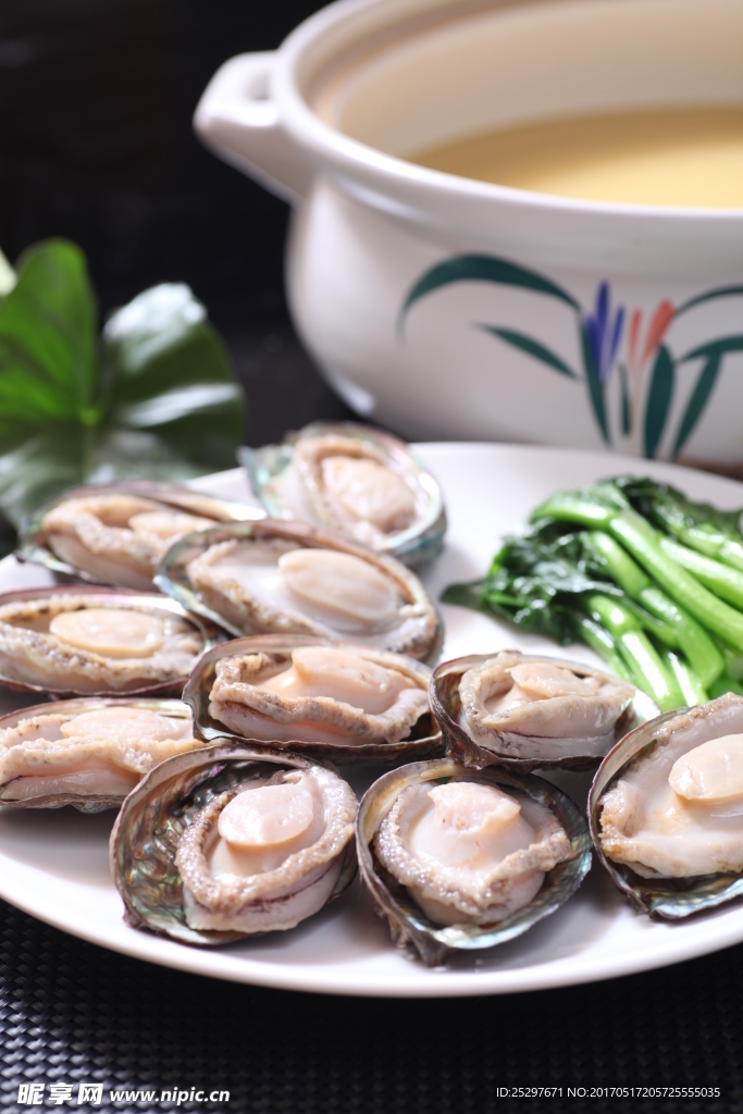 鲍鱼八头