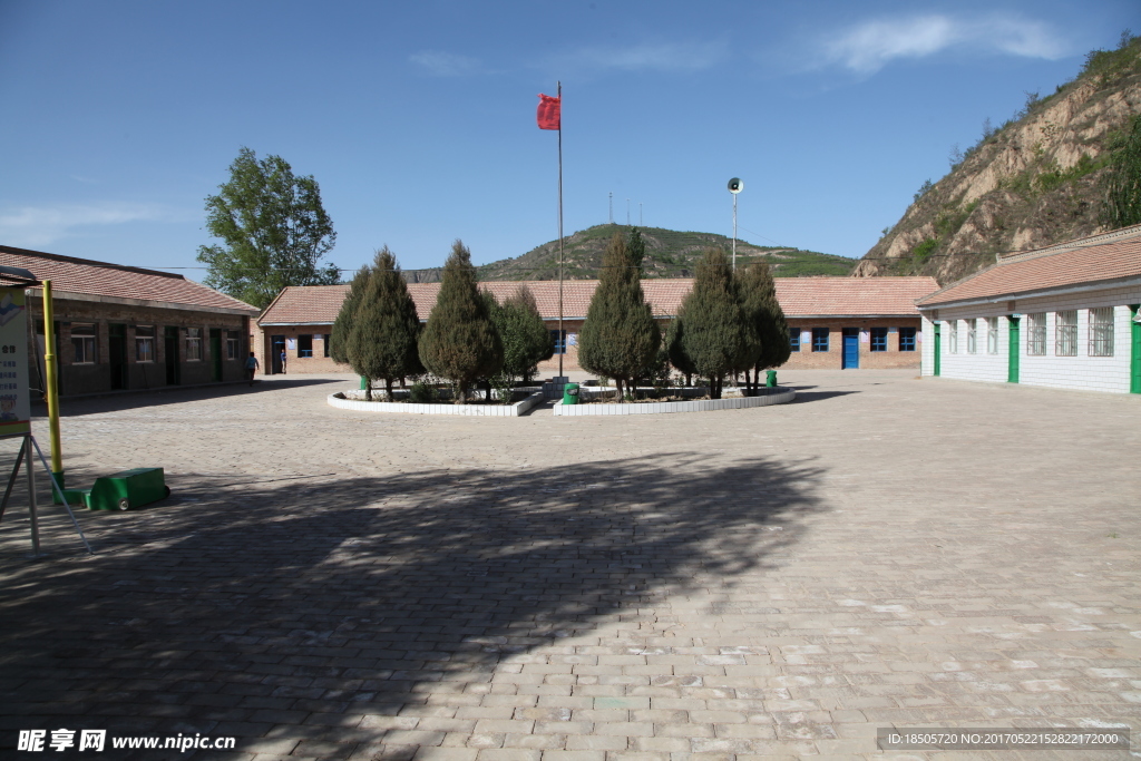 张湾小学风景