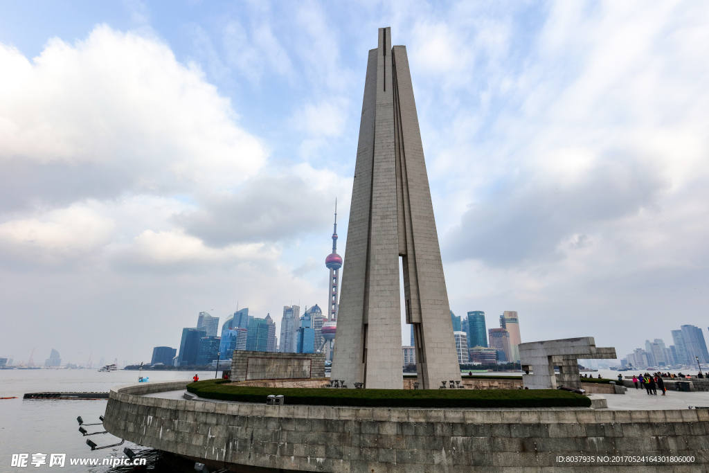 上海市人民英雄纪念塔