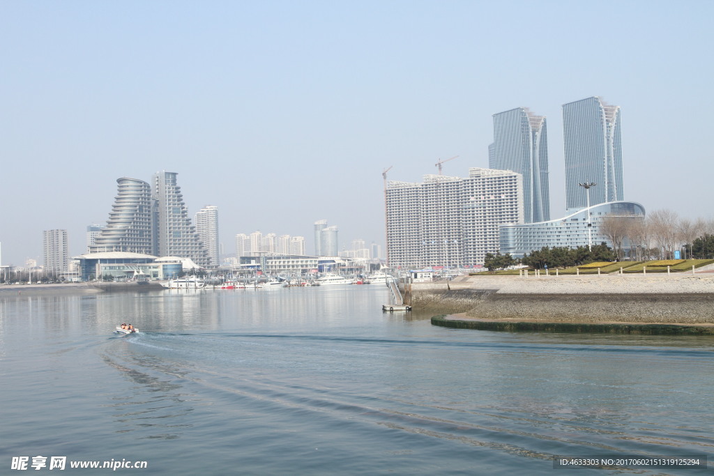 城市