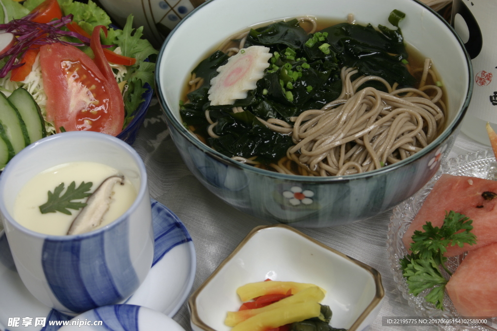 裙带菜荞麦面定食