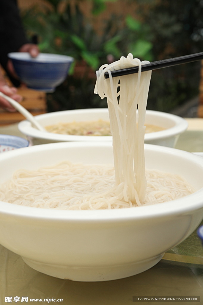 过桥米线