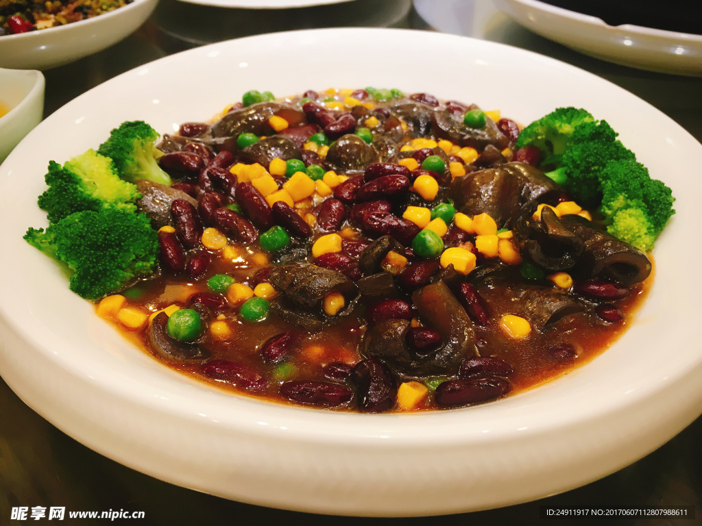 红豆玉米烩海参