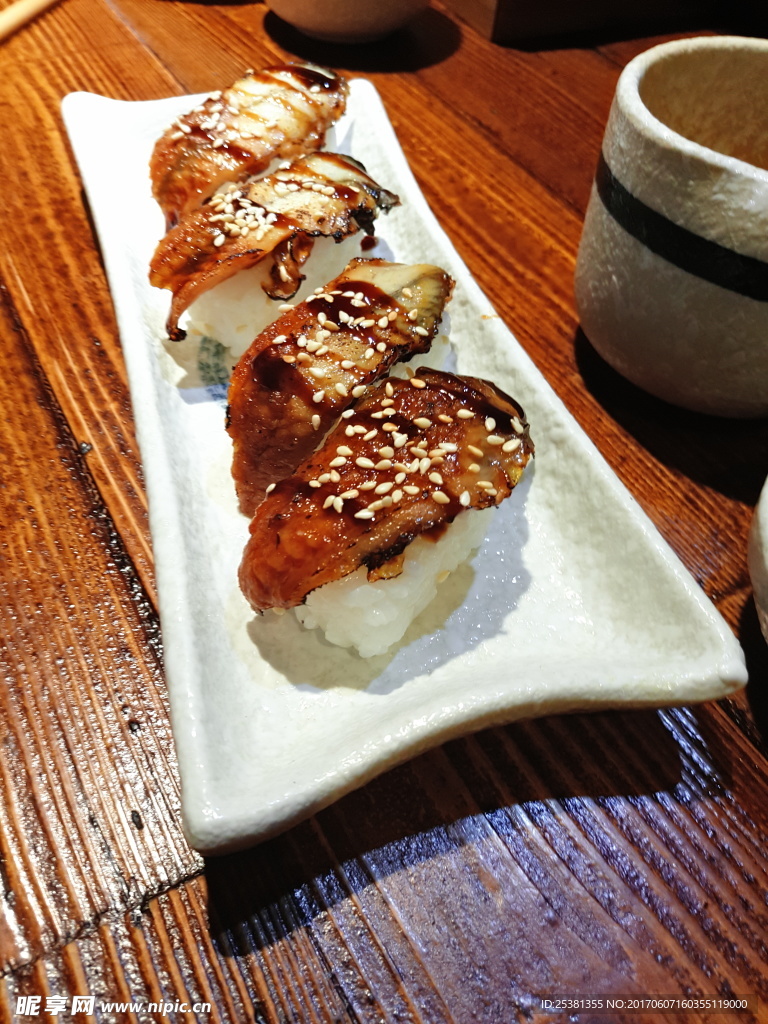 日式寿司