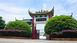 千龙映月