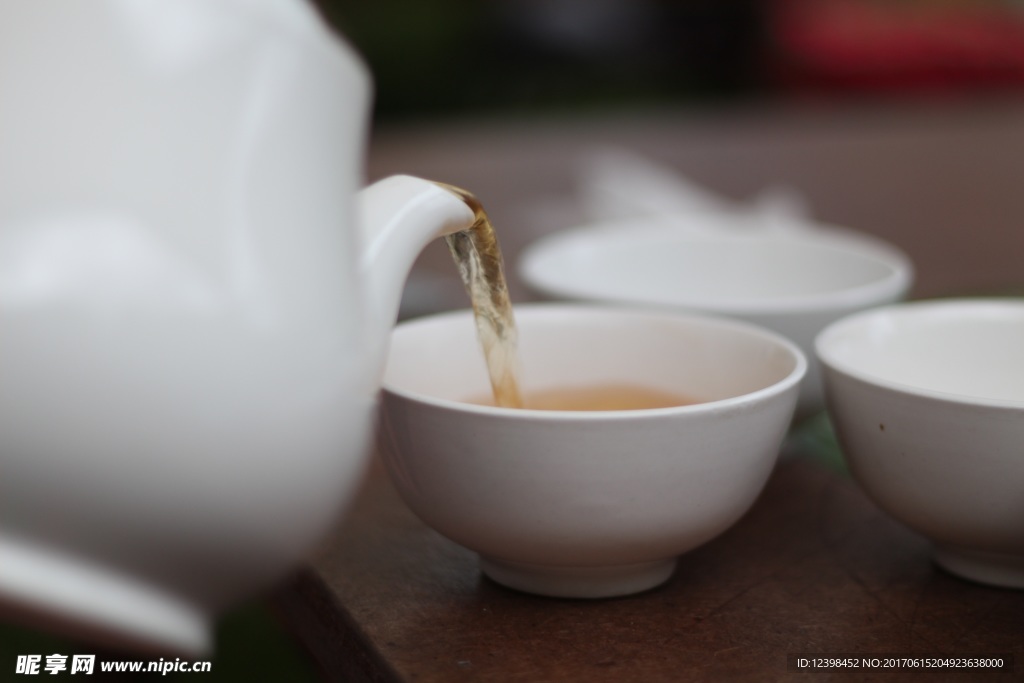 沏茶