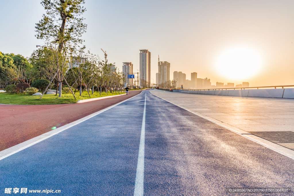 城市道路建筑背景图